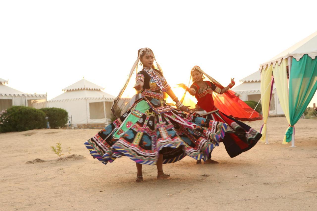 Sunny Desert Camp Kuri Bagian luar foto