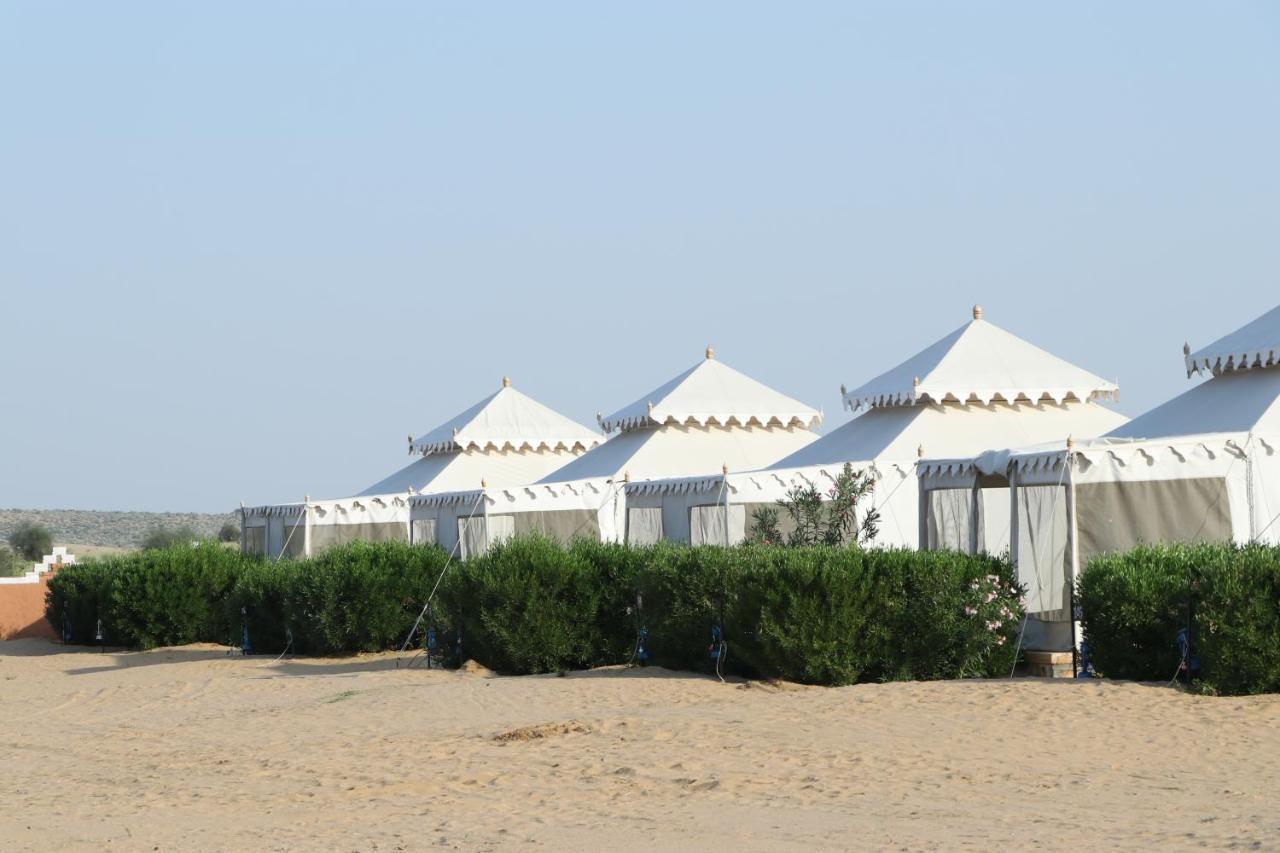 Sunny Desert Camp Kuri Bagian luar foto