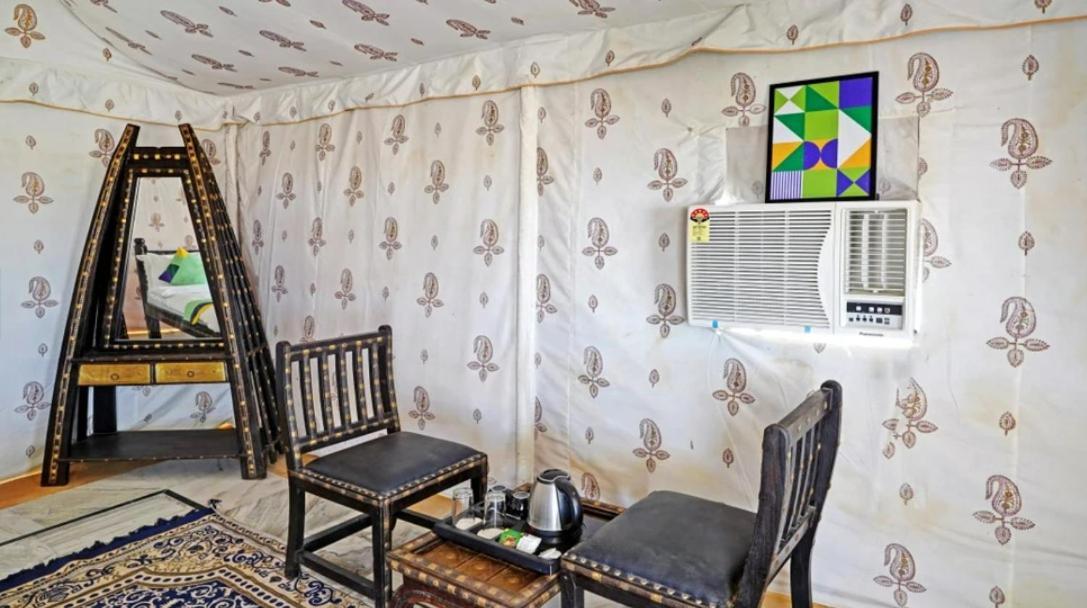 Sunny Desert Camp Kuri Bagian luar foto