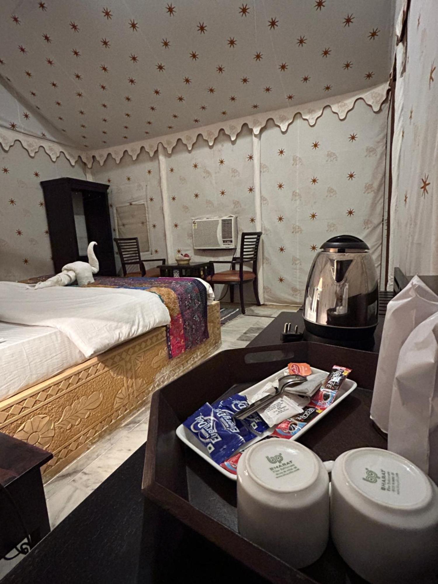 Sunny Desert Camp Kuri Bagian luar foto